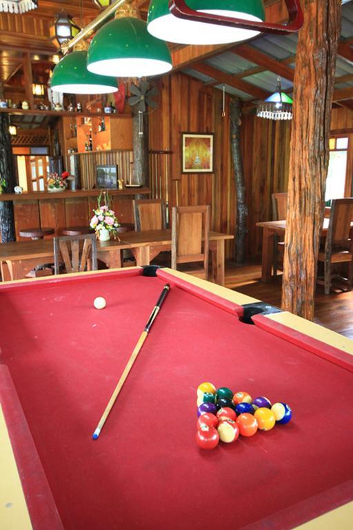 J.Holiday Inn Krabi town Buitenkant foto