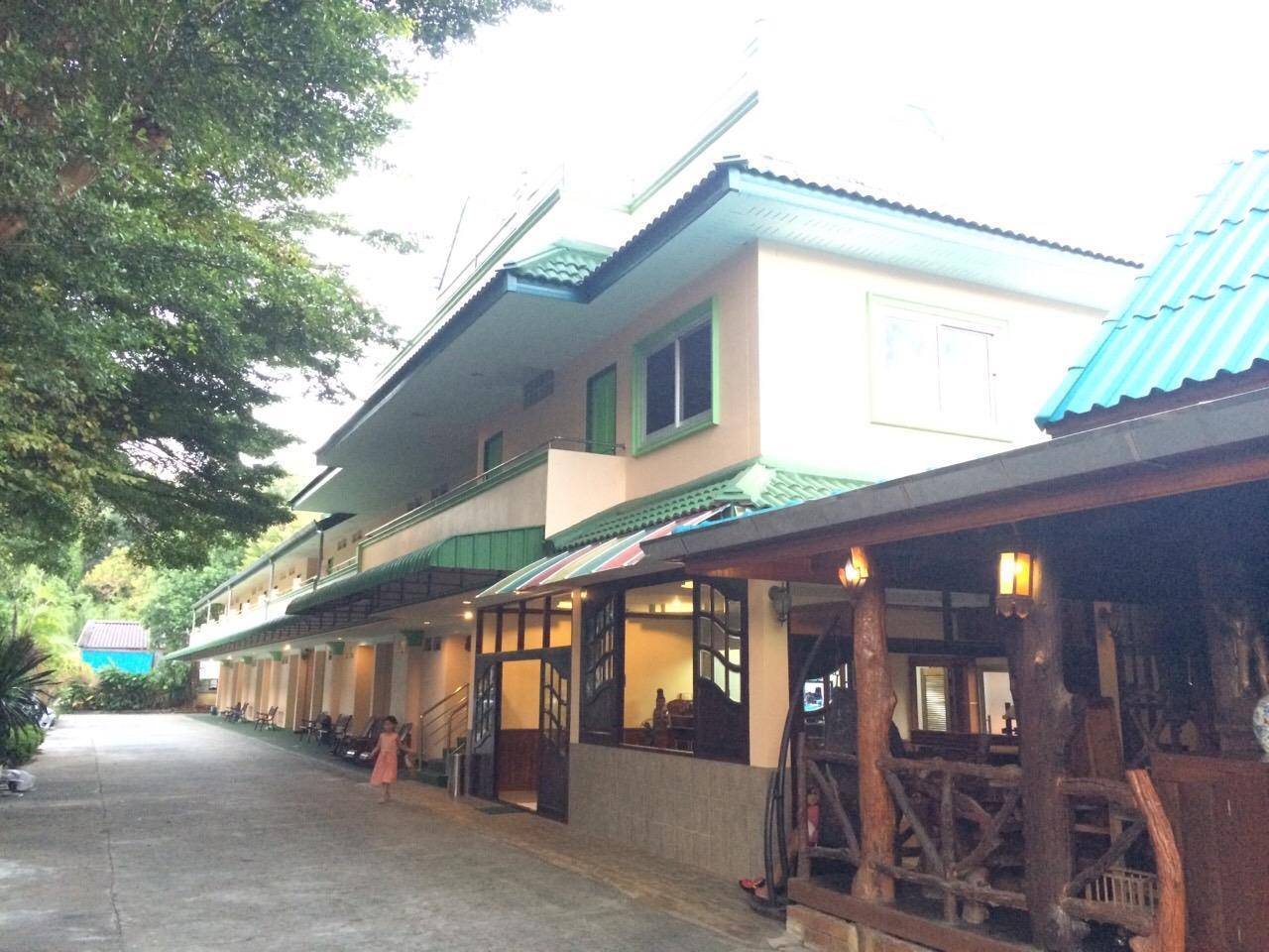 J.Holiday Inn Krabi town Buitenkant foto